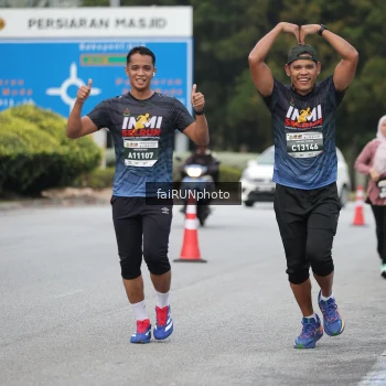 Runner Photo 3793521