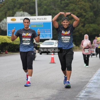 Runner Photo 3793540
