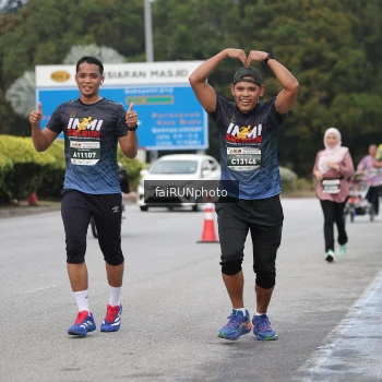 Runner Photo 3793581