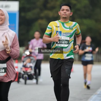 Runner Photo 3793670