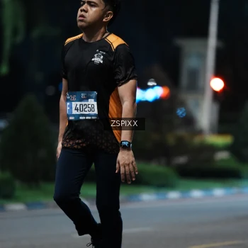 Runner Photo 3793710