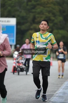 Runner Photo 3793737