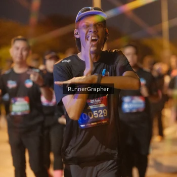 Runner Photo 3793762