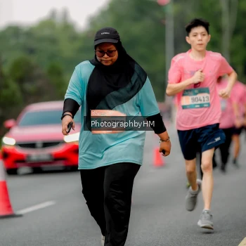 Runner Photo 3793779