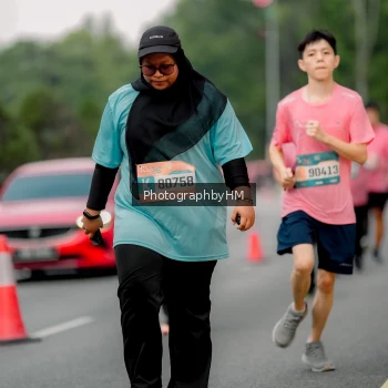 Runner Photo 3793802