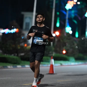 Runner Photo 3793896