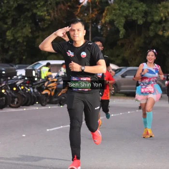 Runner Photo 3793927