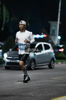 Runner Photo 3794045