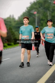 Runner Photo 3794085