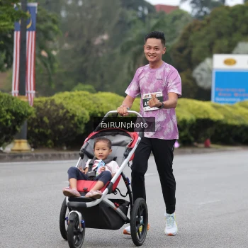 Runner Photo 3794120