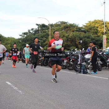 Runner Photo 3794130
