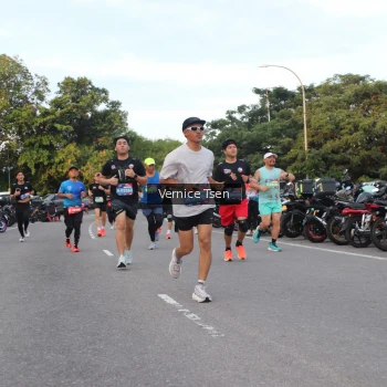 Runner Photo 3794148