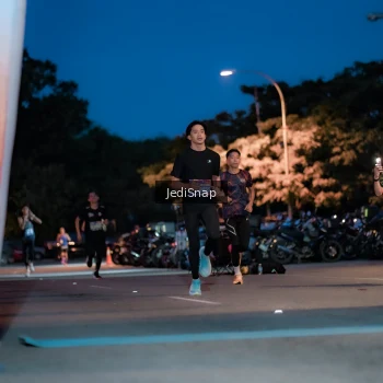 Runner Photo 3794177