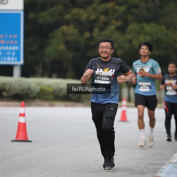 Runner Photo 3794194