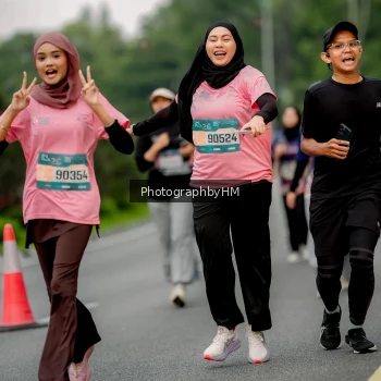 Runner Photo 3794334