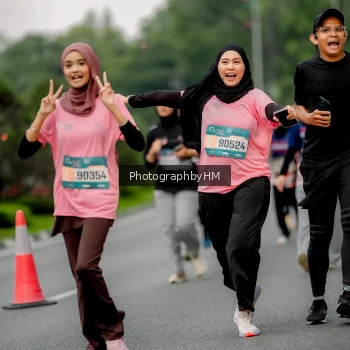 Runner Photo 3794335