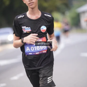 Runner Photo 3794344