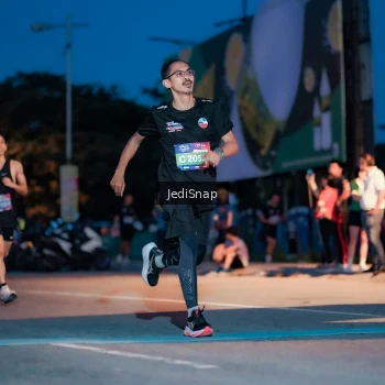 Runner Photo 3794366