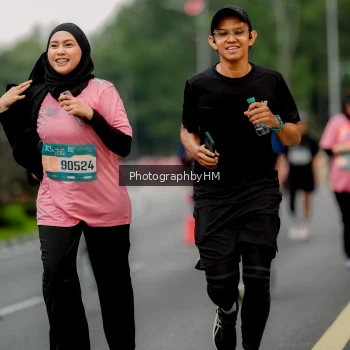 Runner Photo 3794372