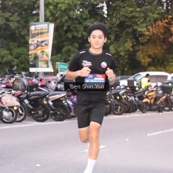 Runner Photo 3794389