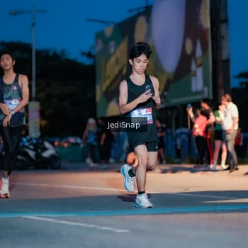 Runner Photo 3794396