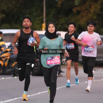 Runner Photo 3794410