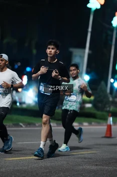 Runner Photo 3794447