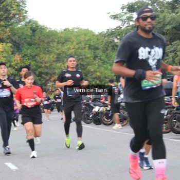 Runner Photo 3794490