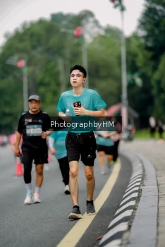 Runner Photo 3794623