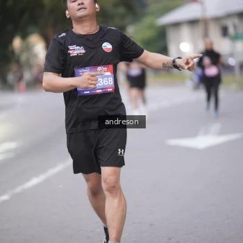Runner Photo 3794625