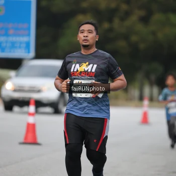 Runner Photo 3794645