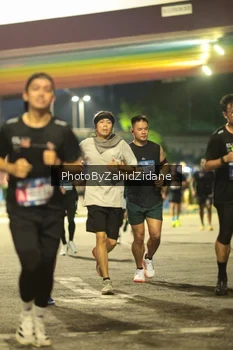 Runner Photo 3794650
