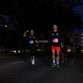 Runner Photo 3794682