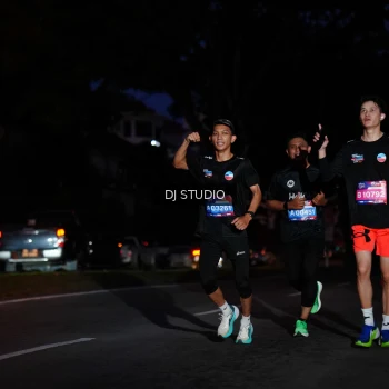 Runner Photo 3794694