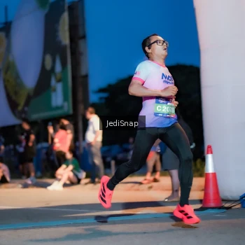 Runner Photo 3794728