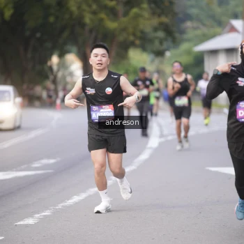 Runner Photo 3794740