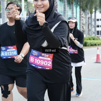 Runner Photo 3794772