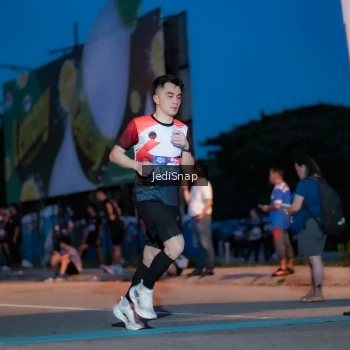 Runner Photo 3794791