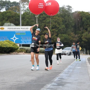 Runner Photo 3794846