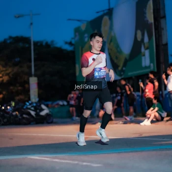 Runner Photo 3794868