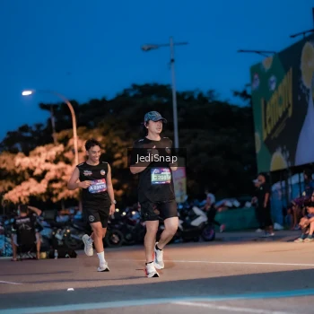 Runner Photo 3794875