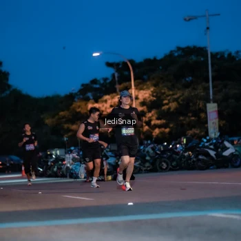 Runner Photo 3794883