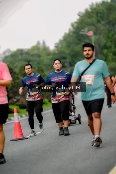 Runner Photo 3794884