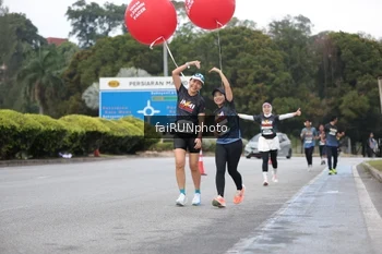 Runner Photo 3794935