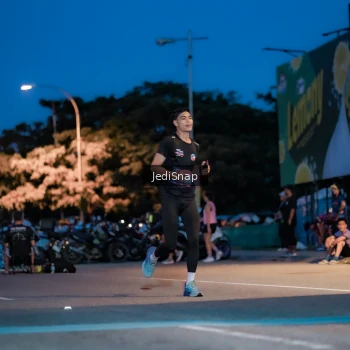Runner Photo 3794985