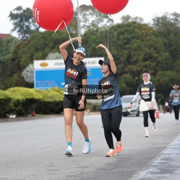 Runner Photo 3794996