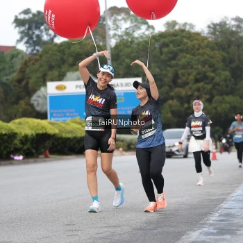 Runner Photo 3795010