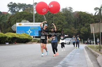 Runner Photo 3795042