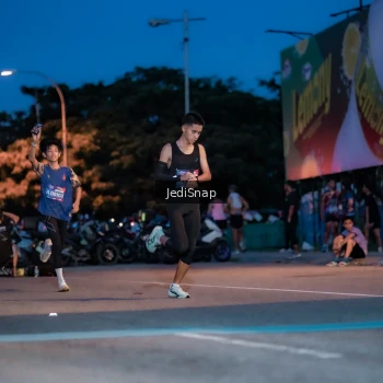 Runner Photo 3795085