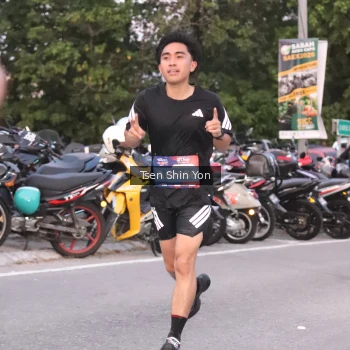 Runner Photo 3795116